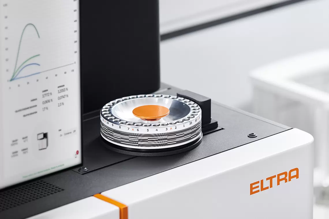 Анализатор углерода и азота ELEMENTRAC CN-r